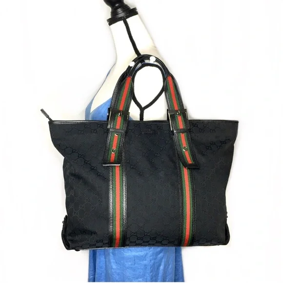 Authentic Gucci black monogram canvas tote bag - Picture 2 of 16